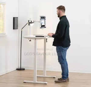 Manual Electric Adjustable Desk.
