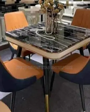 4 Seaters Dining Set