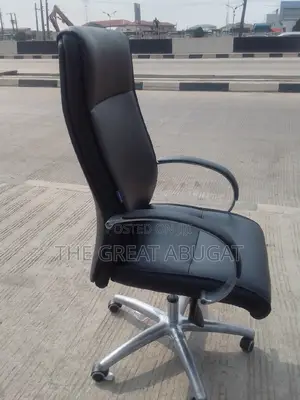 Executive Office Chair