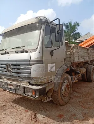 Mercedes-Benz 6 Tyres Tipper Truck (1820) 1998 Grey