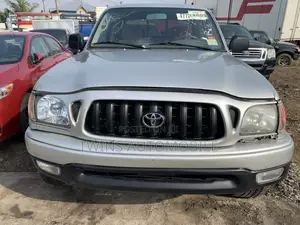 Toyota Tacoma Double Cab V6 4WD 2004 Silver