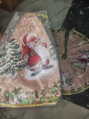 Christmas Tree Skirt (Nude Fabric Design)