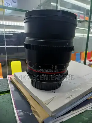 Sangyang 16mm Lens 2.2 for Canon
