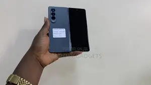 Samsung Galaxy Z Fold4 256 GB Gray