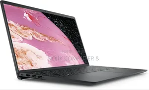 New Laptop Dell Vostro 3520 8GB Intel Core i7 SSD 512GB