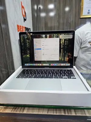 Laptop Apple MacBook Pro 2022 M2 24GB Apple M2 SSD 1T