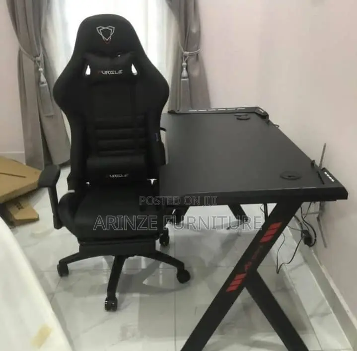 Gaming Chair and Table