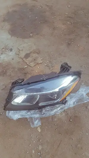 Mercedes-Benz Gla Tokunbo Headlight Left Side