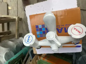 MAK England Plastic Bath Mixer