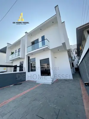 4bdrm Duplex in Lekki for sale
