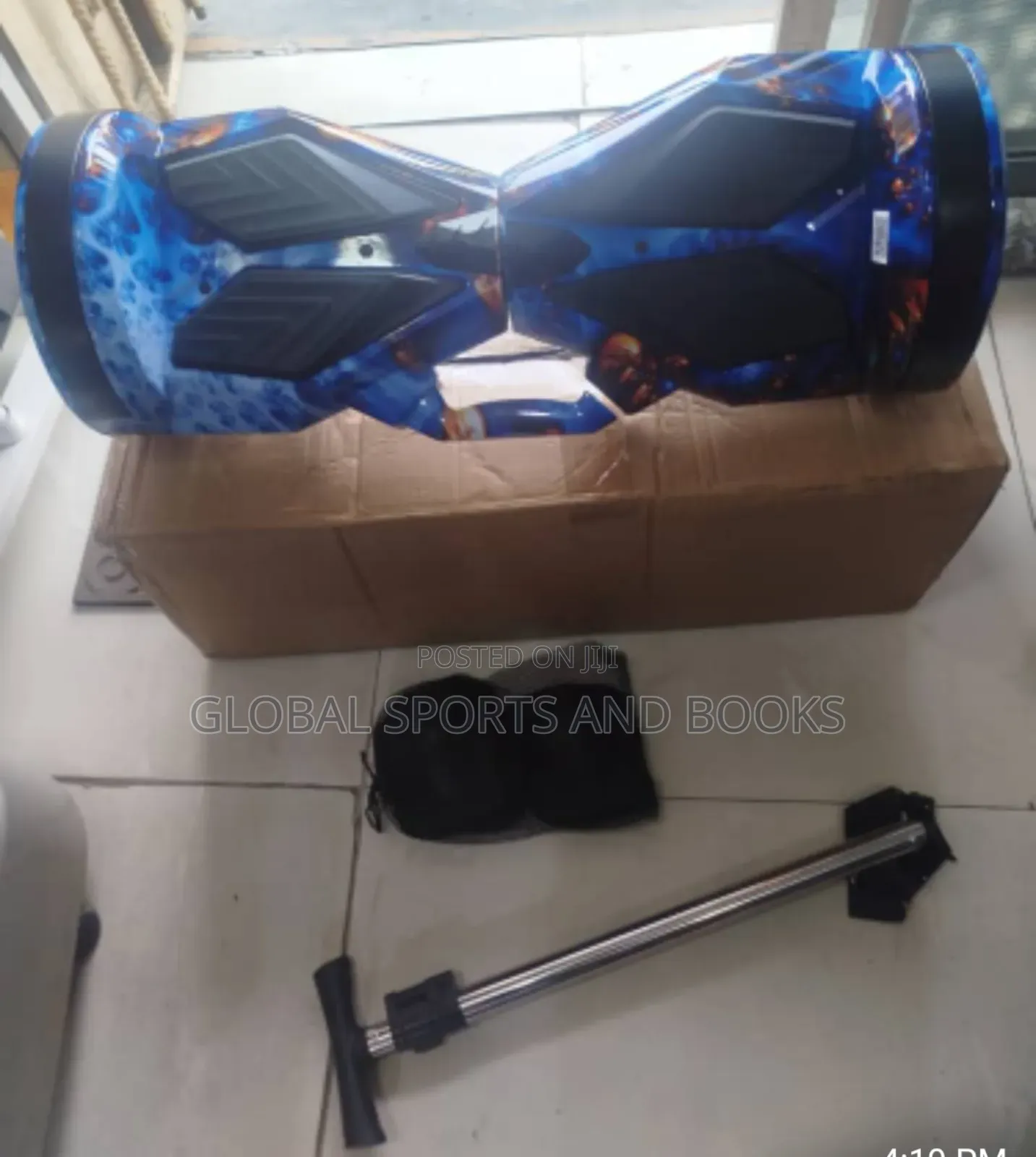 Hoverboard With Stand