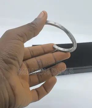 Pattern Silver Gray Men’S Link Poised Bracelet