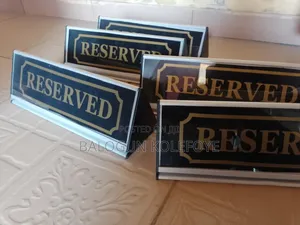 All Kinds of Table Stand for Office and Event Table