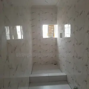 Professional Tiler