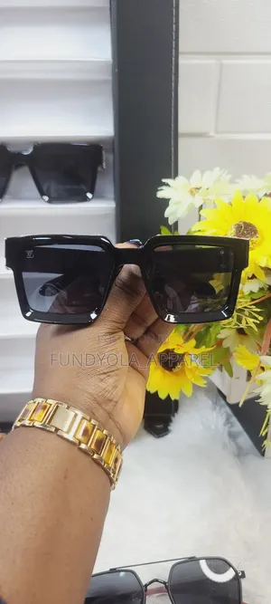 LV Bold Dark Sunglasses