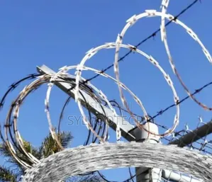 SYLVOOTECH Barb Wire Fencing Installation