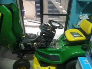 John Deere Riding Mower, X350