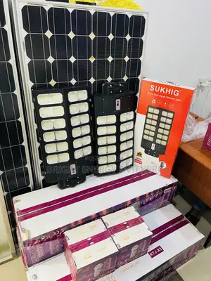 2400watts Solar Street Light With 3 Years Guarantee
