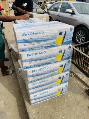 5kva Yohako Hybrid Solar Inverter With 3 Years Guarantee