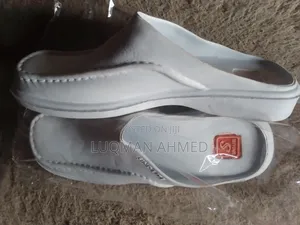 White Lab Shoe