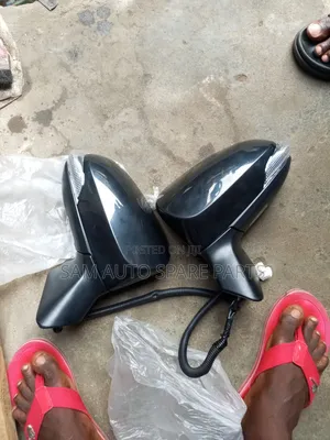 Toyota Venza 2013 Model Side Mirror Set