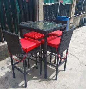 Rattan Dining Outdoor Table With 4 Chairs