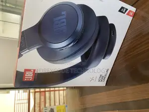JBL Headset Live 660nc Headphone Noise Cancellation