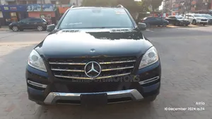 Mercedes-Benz M Class 2015 Black