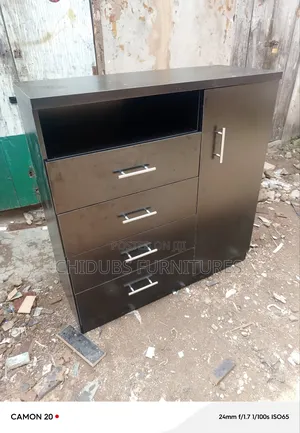 Quality Chest of Drawers