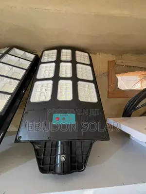 Solar Street Light 9 Eyes 450watts
