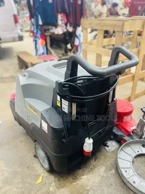 Three Phase Pressure Steam Cleaner Hot and Cold