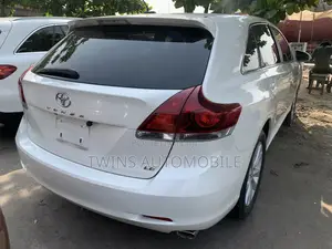 Toyota Venza 2015 White