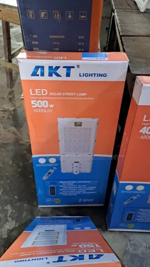 500w Solar Street Light for Homes/ Hotels/ Companies/ Wareho