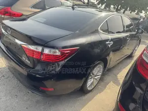 Lexus ES 350 FWD 2013 Black