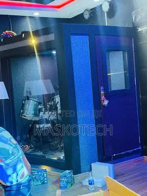 Drum Booth