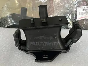 Toyota Hilux Insulator Engine Mounting