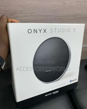 Harman Kardon Onyx Studio 9