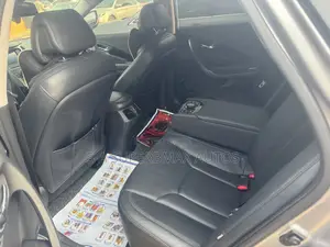 Hyundai Grandeur 2.2 CRDi 2012 Silver