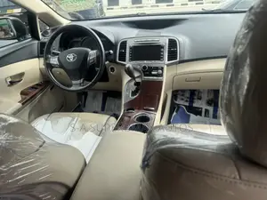 Toyota Venza V6 AWD 2010 Black