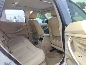 BMW 323i 2014 White