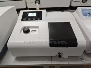 UV/VIS Spectrophotometre 752