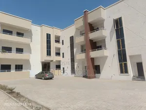 4bdrm Townhouse/Terrace in Jahi for sale