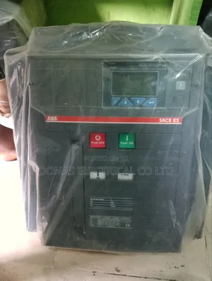 Abb Air CB 3200a3pole