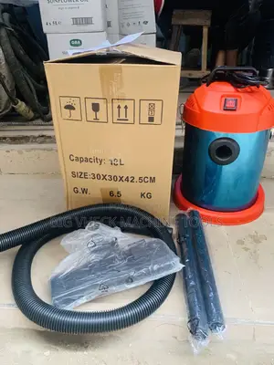 Wet and Dry Vacuum Cleaner