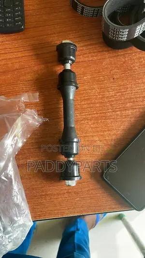 Cadillac Escalade Front Stabilizer Linkage 2007-2014