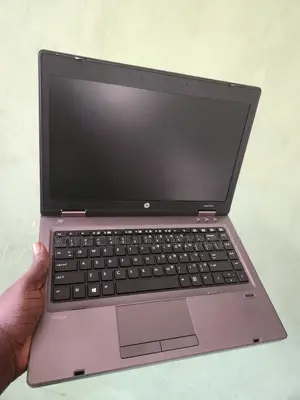 Laptop HP 6GB AMD A10 HDD+SSD 250GB