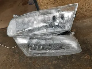 Headlamp for Toyota Camry 1998 - 2000