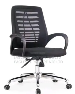 Quality Victory Swivel Office Table