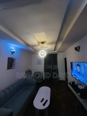 One Bedroom Apartment Inside Evergreen Estate.