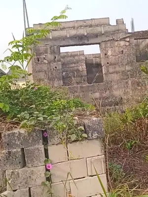 18bdrm Block of Flats in Owerri for sale